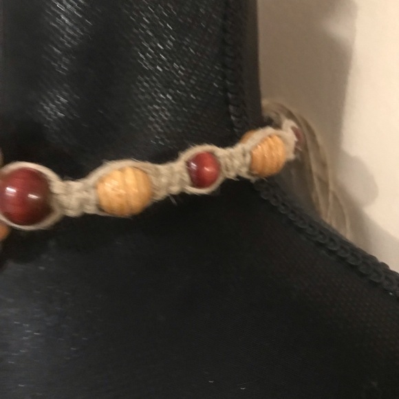 HANDMADE 100% HEMP/WOOD DAISY CHOKER - Picture 8 of 15